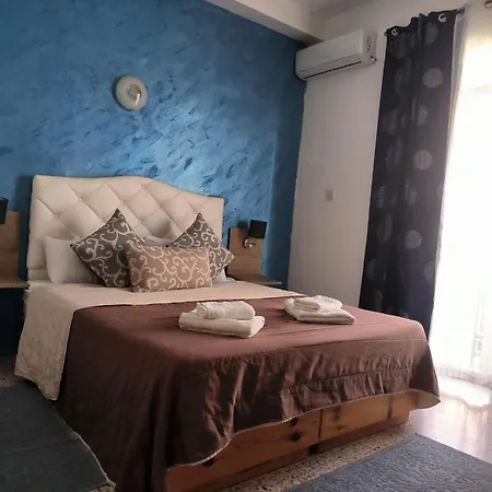 Tarona Guesthouse-3